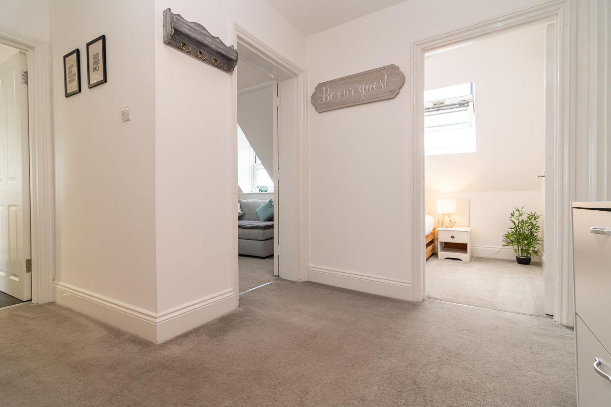 Light Airy 3 Bed Town Cntr Flat 700M To The Beach Bornemouth Extérieur photo