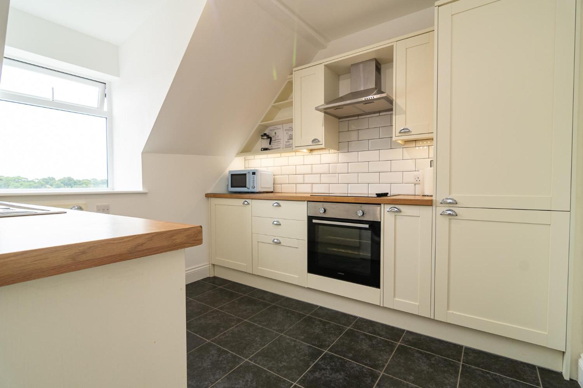 Light Airy 3 Bed Town Cntr Flat 700M To The Beach Bornemouth Extérieur photo